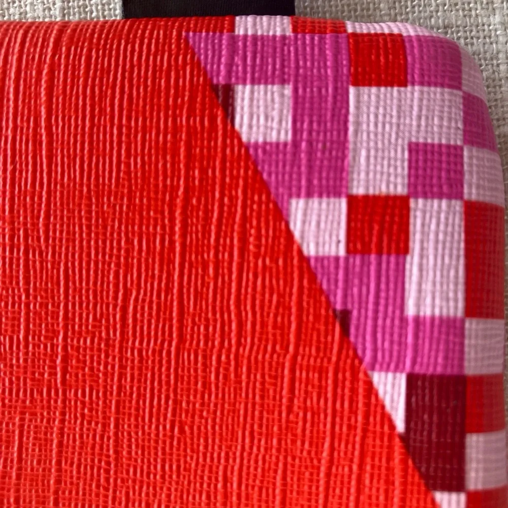 Geometric Red Clutch
